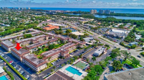 400 20th St, Boca Raton FL  33431-8119 exterior