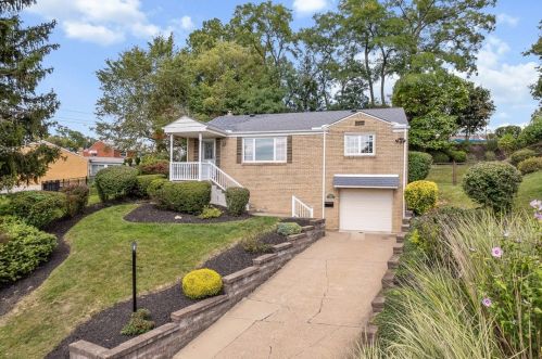 3185 Longwood Dr, Pittsburgh, PA 15227-1000