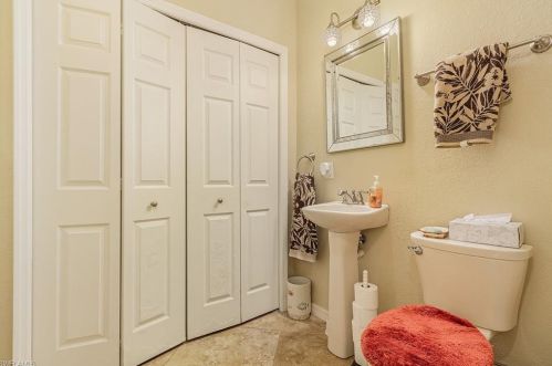 18054 Royal Hammock Blvd, Naples FL 34114-8943 exterior