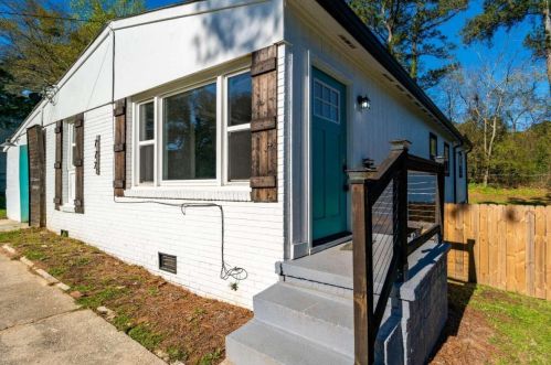 772 Amber Pl, Atlanta GA  30331-3414 exterior