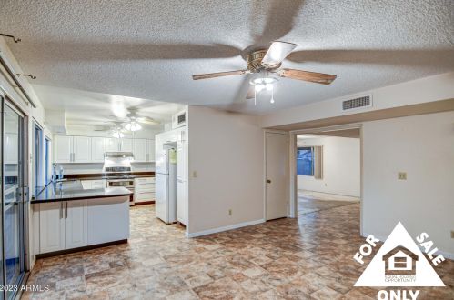 15837 25th Ave, Phoenix AZ  85023-4147 exterior