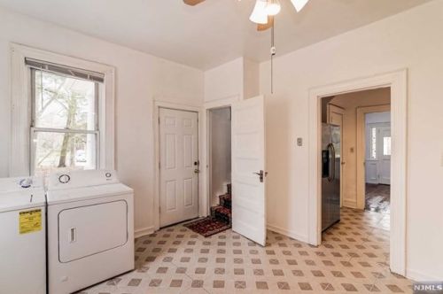 133 Grant Ave, Cresskill NJ 07626-1203 exterior