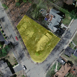 61 Druid Hill Rd, Newton MA 02461-2040 aerial view