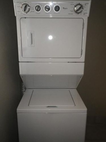 313 Blackson Ave, Austin TX 78752-2618 exterior