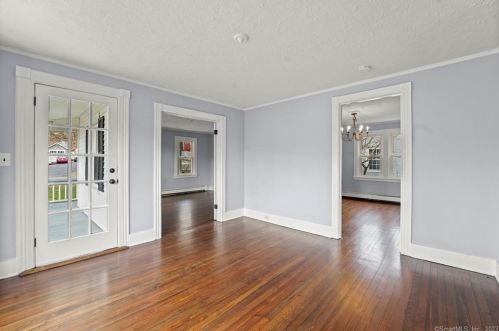 22 Bartlett Ave, Norwalk CT 06850-1530 exterior