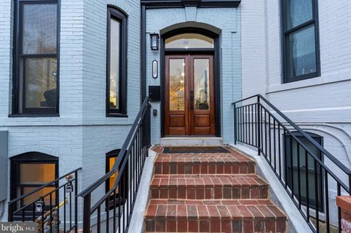 1337 Massachusetts Ave, Washington DC  20003-1540 exterior