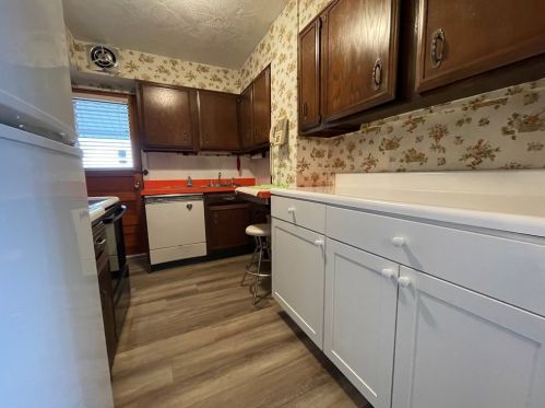 2436 Woodstock Ave, Pittsburgh PA 15218-2631 exterior