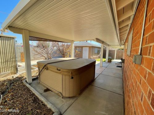 6119 19 Ave, Phoenix AZ 85015-2108 exterior