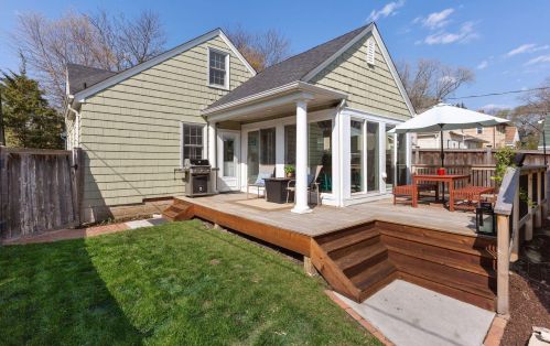 2212 Eleanor Ave, Saint Paul MN 55116-1101 exterior