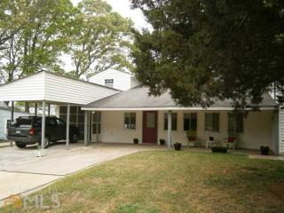 3946 Forrest Ct, Atlanta GA  30341-1613 exterior