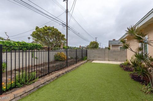 3430 J St, Oxnard CA  93033-6036 exterior