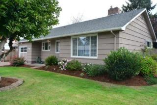 194 Hatton Ave, Eugene, OR 97404-2823