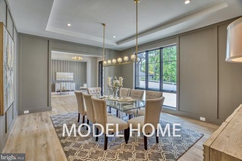 1713 Macon St, Mc Lean VA  22101-5130 exterior