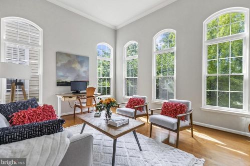 497 Cameron Sta Blvd, Alexandria VA 22304-8683 exterior