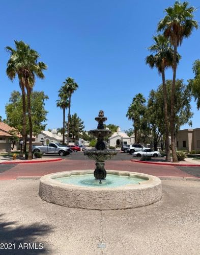 2019 Lemon Tree Pl, Chandler AZ  85224-2544 exterior