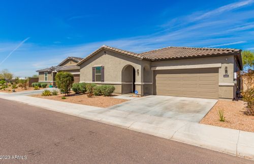 3422 Carter Rd, Phoenix AZ  85041-6135 exterior