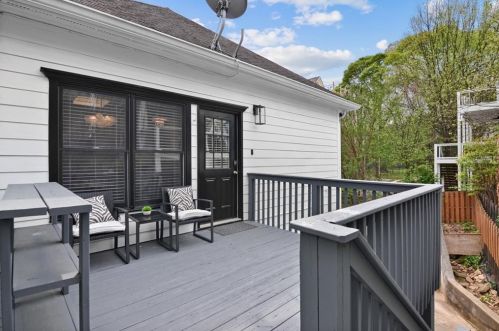 560 Morgan St, Atlanta GA 30308-2821 exterior