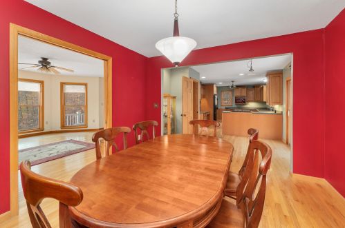 331 Queen St, Concord NH 03303-1118 exterior