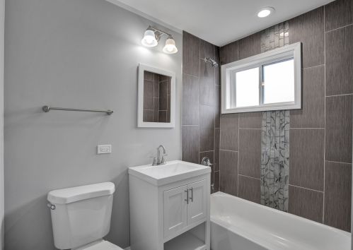 8500 Calumet Ave, Chicago IL 60619-6026 exterior