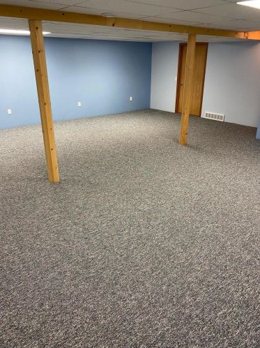 2320 Virginia Dr, Manitowoc WI 54220-1181 exterior