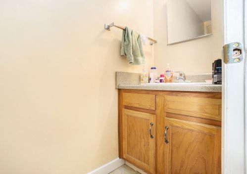 6358 Plainfield Ave, Kalamazoo MI 49048-9477 exterior