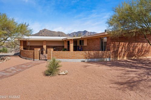 7252 La Oesta Ave, Tucson, AZ 85704-3117