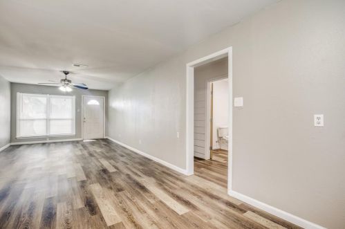 3705 Black Oak Dr, Dallas TX 75241-3308 exterior