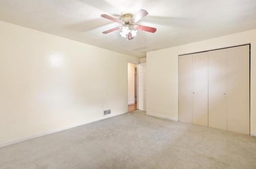 6611 Brownsville Rd, Pittsburgh PA  15236-3534 exterior