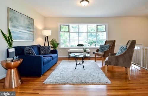 2002 Prichard Rd, Silver Spring, MD 20902-3622