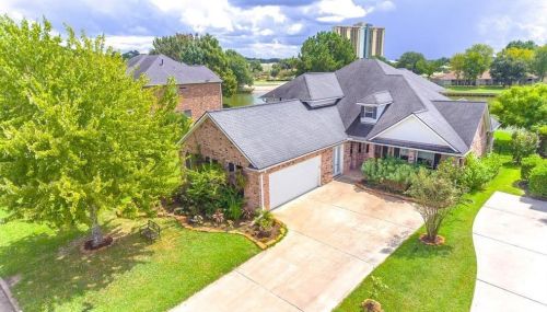 9 La Costa Dr, Montgomery TX 77356-5357 exterior