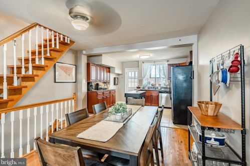 1513 Iseminger St, Philadelphia PA  19147-6215 exterior