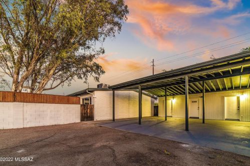 3201 Cherry Ave, Tucson AZ  85719-2219 exterior