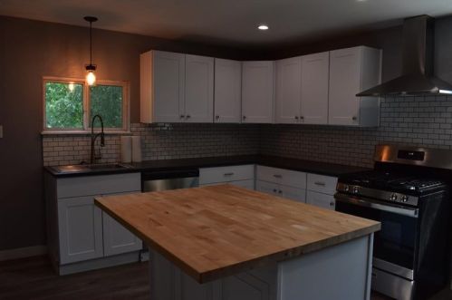 502 Walnut St, Pittsburgh PA  15210-2103 exterior