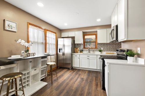 3057 35, Milwaukee WI 53215-4126 exterior