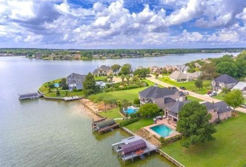 9 La Costa Dr, Montgomery TX 77356-5357 exterior