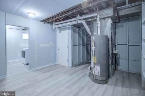 4115 Duvawn St, Alexandria VA 22310-2023 exterior