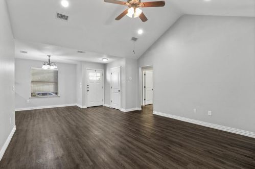 401 Maple Row, Denison TX  75021-2711 exterior