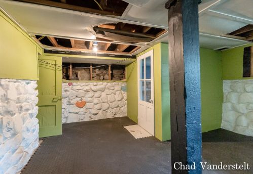 304 Front St, Belding MI  48809-1622 exterior