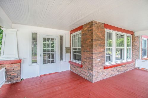 315 Douglas Ave, Kalamazoo, MI 49007-3157