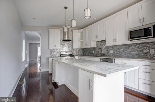 144 Levering St, Philadelphia PA  19127-1434 exterior