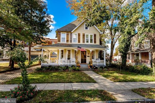 32 Franklin Ave, Camden, NJ 08108-1118