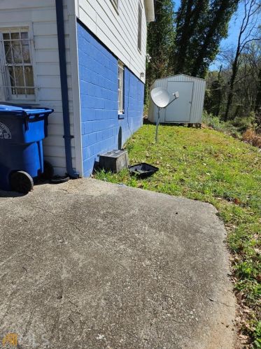 410 Brownlee Rd, Atlanta, GA 30311-2226