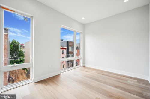 1741 Marshall St, Philadelphia PA 19120-3742 exterior