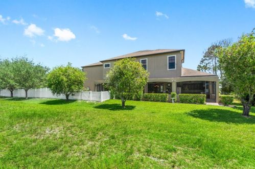 5811 Blue Bonnet Ct, Fort Pierce FL  34986-4186 exterior