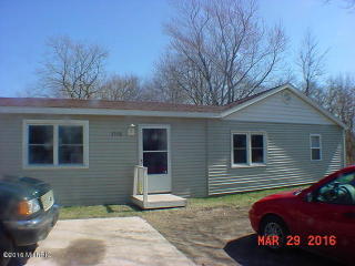 1596 Sheridan Dr, Meskegon MI  49442-6236 exterior