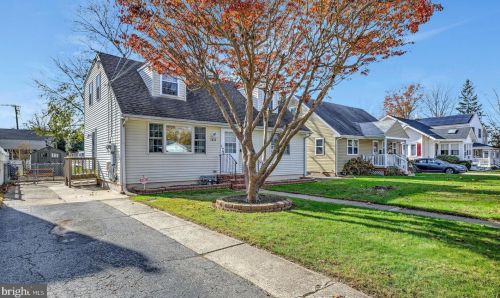 1823 Orchard Ave, Trenton NJ  08610-3213 exterior