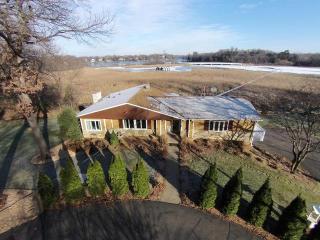 19780 Cottagewood Rd, Orono, MN 55331-9318