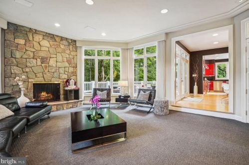 9906 Avenel Farm Dr, Rockville MD 20854-5410 exterior