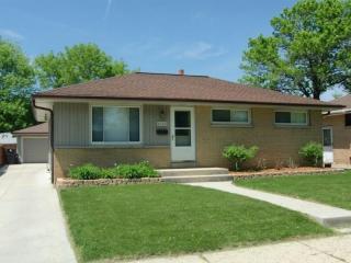 4163 54th St, Milwaukee, WI 53220-3109