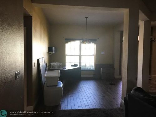 570 Ryder Rd, Fort Pierce FL 34953-6003 exterior